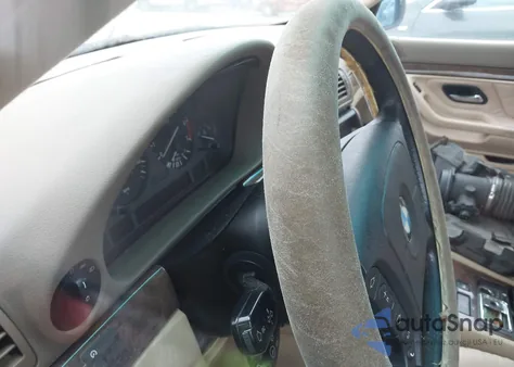 1998 BMW 740Ia from USA, damaged, VIN WBAGF8322WDL53511